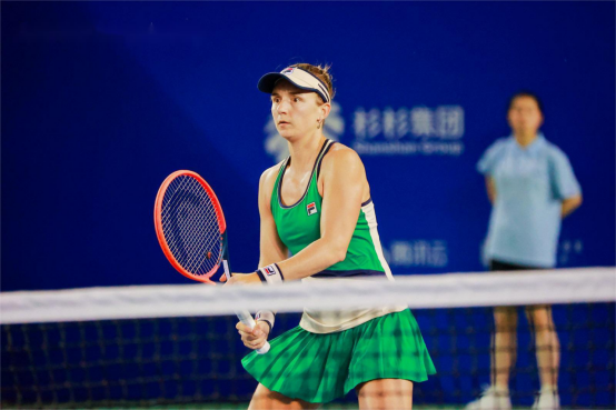 与斯瓦泰克