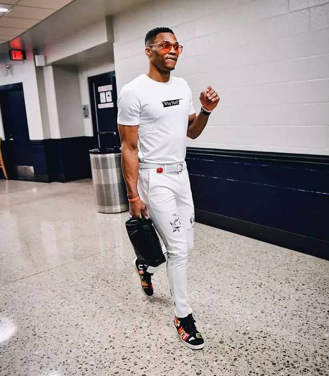 指向的是一 指向的是一